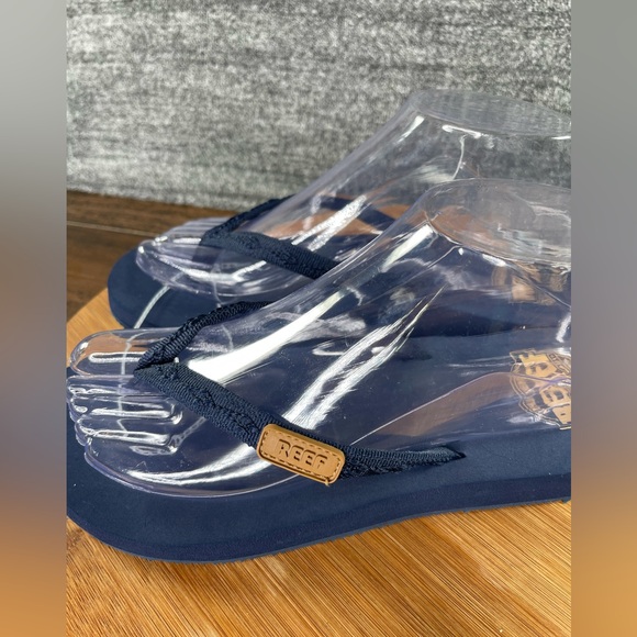 WOMEN'S REEF NAVY/NAVY BLUE GINGER BEACH/POOL FLIP FLOP SANDALS SIZE 9 NWT - Picture 2 of 9